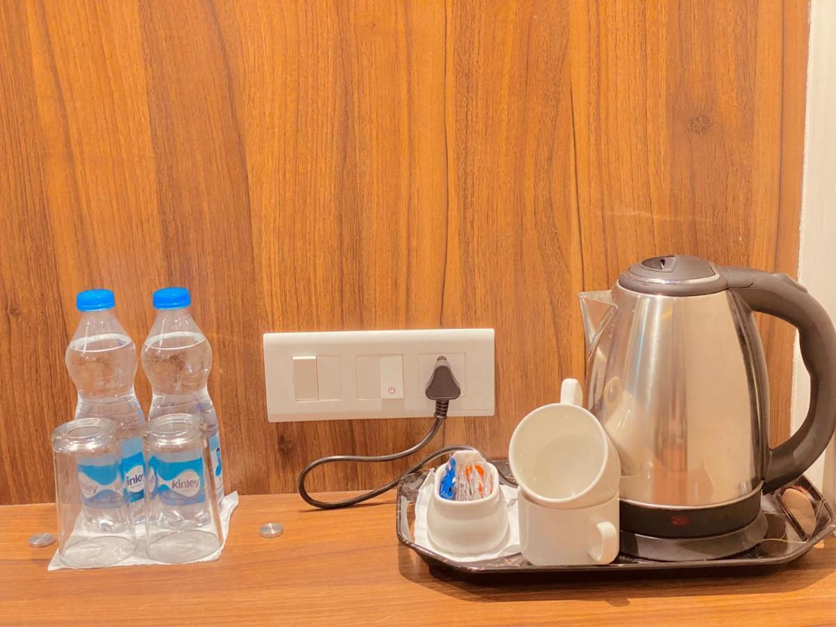 Hotel White House By An Hotels - Walking Distance From Golden Temple Amritsar Bagian luar foto
