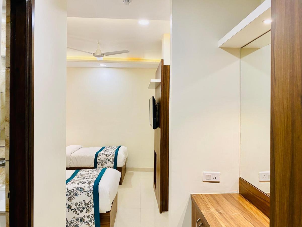 Hotel White House By An Hotels - Walking Distance From Golden Temple Amritsar Bagian luar foto