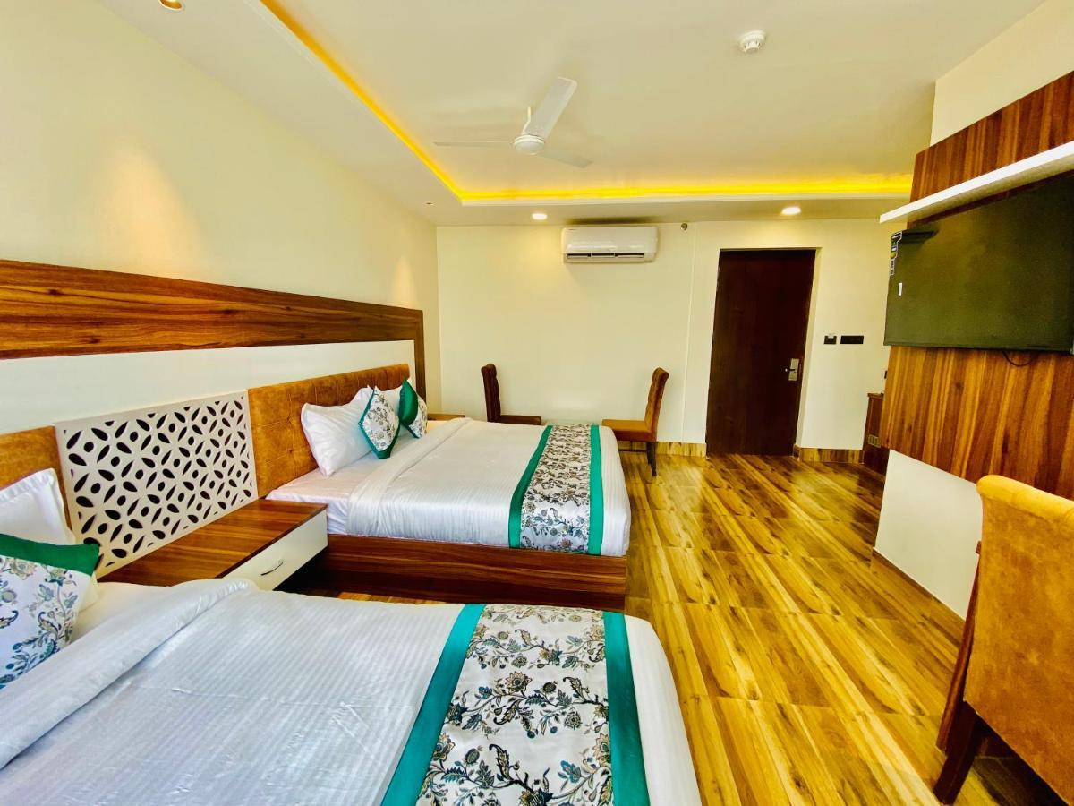 Hotel White House By An Hotels - Walking Distance From Golden Temple Amritsar Bagian luar foto